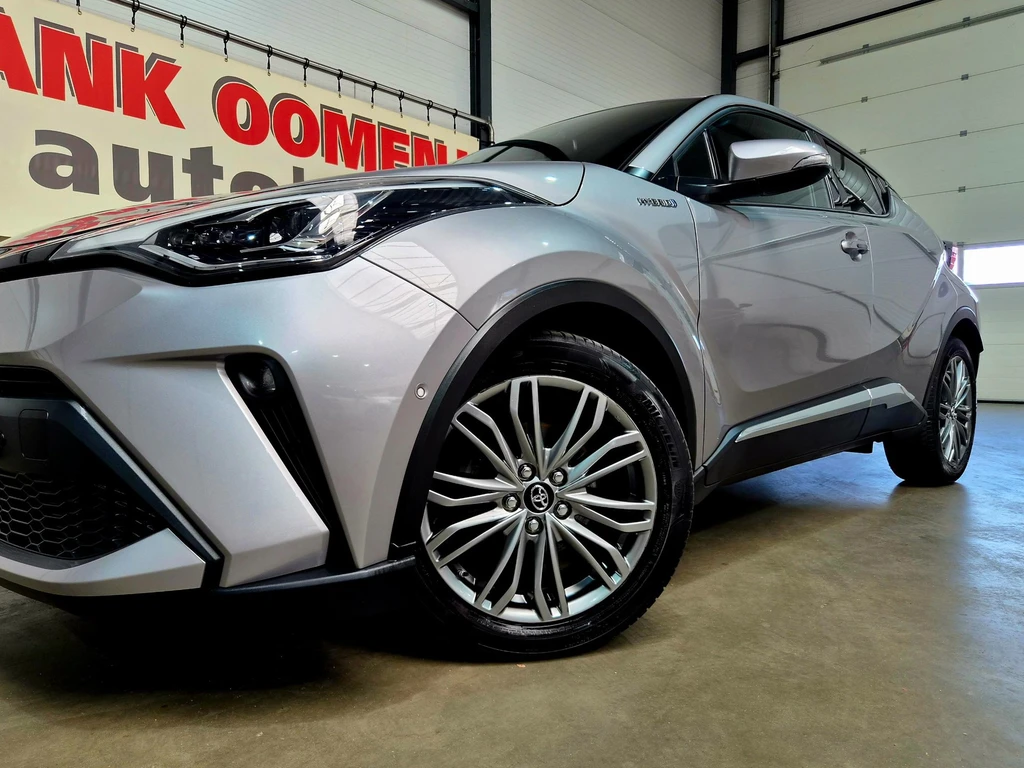 Toyota C-HR – foto 16