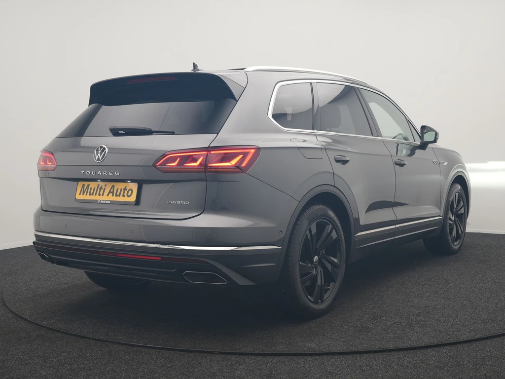 Volkswagen Touareg – foto 7