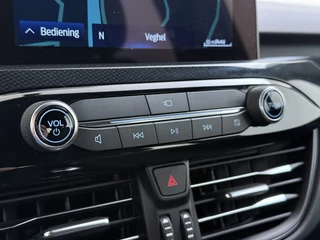 Ford Kuga – thumbnail 21