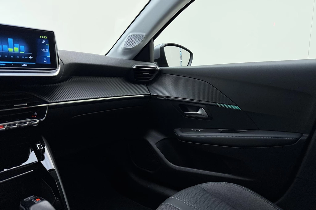 Peugeot e-208 – foto 35
