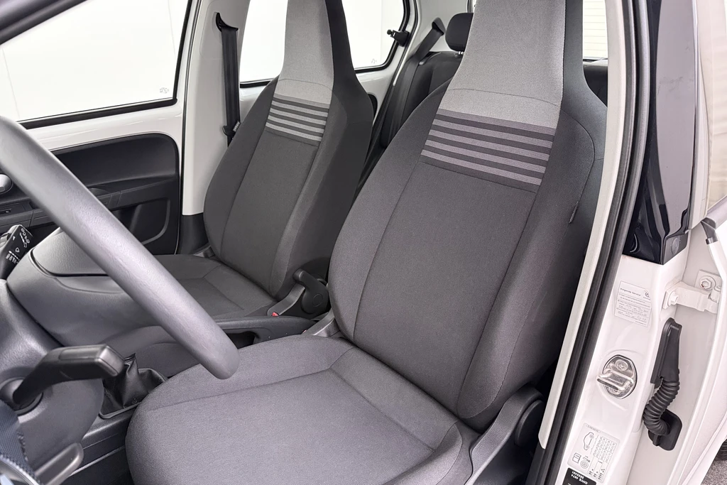 Volkswagen up! – foto 9