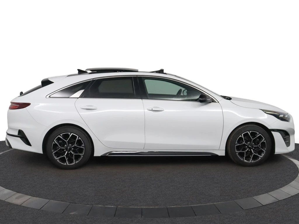 Kia ProCeed – foto 9