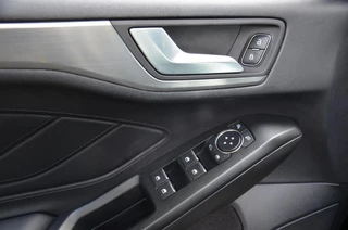 Ford Focus – thumbnail 44