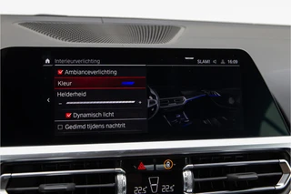 BMW M4 – thumbnail 54