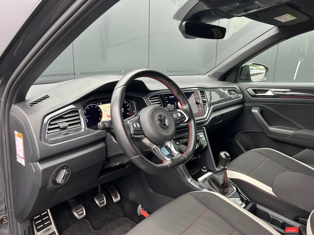 Volkswagen T-Roc – foto 14