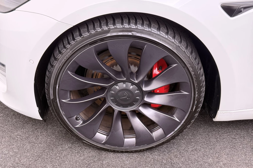 Tesla Model 3 – foto 9