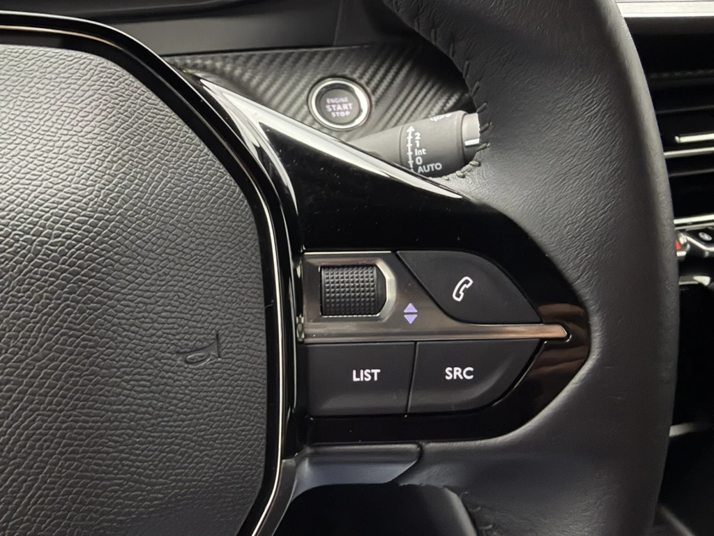 Peugeot e-2008 – foto 22