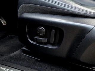 Land Rover Range Rover Evoque – thumbnail 35