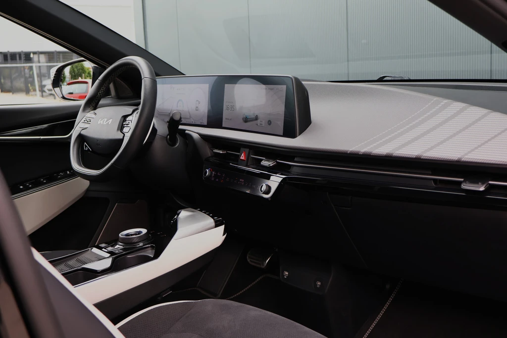 Kia EV6 – foto 16