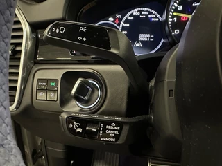 Porsche Cayenne – thumbnail 24