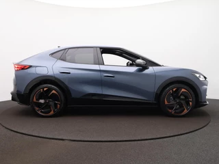 CUPRA Tavascan – thumbnail 8
