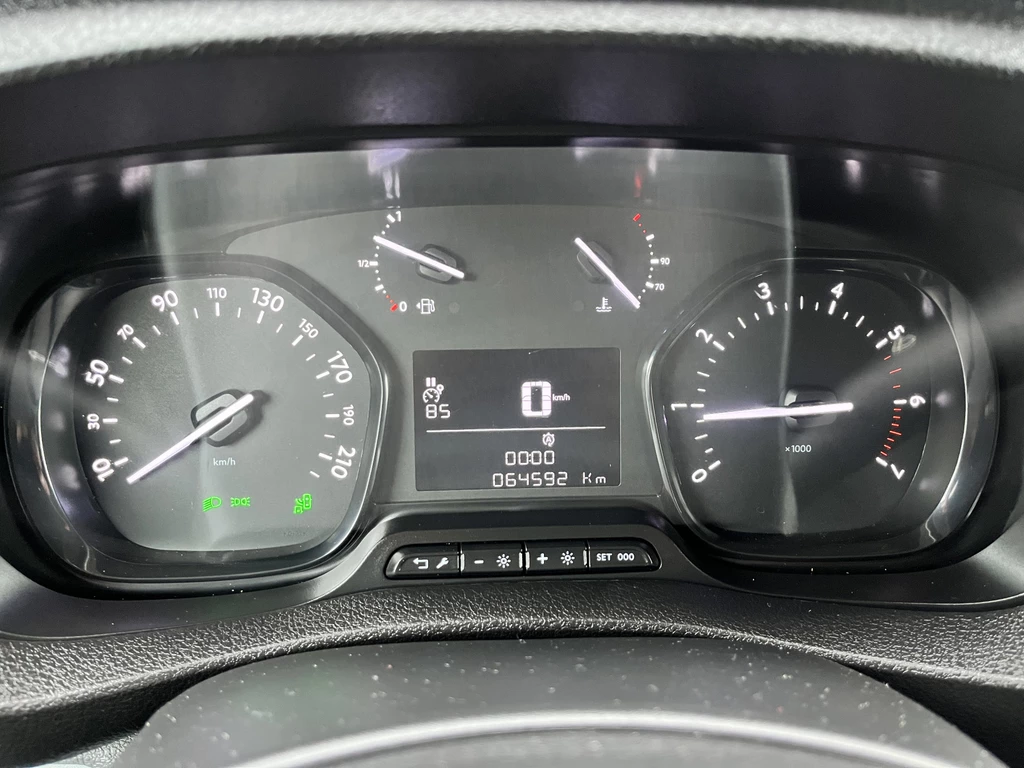 Opel Vivaro – foto 16