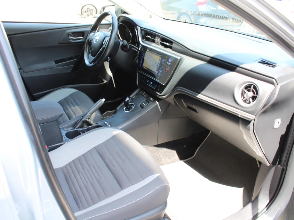 Toyota Auris – foto 8