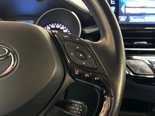 Toyota C-HR – thumbnail 17