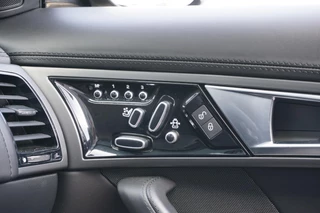 Jaguar F-TYPE – thumbnail 36