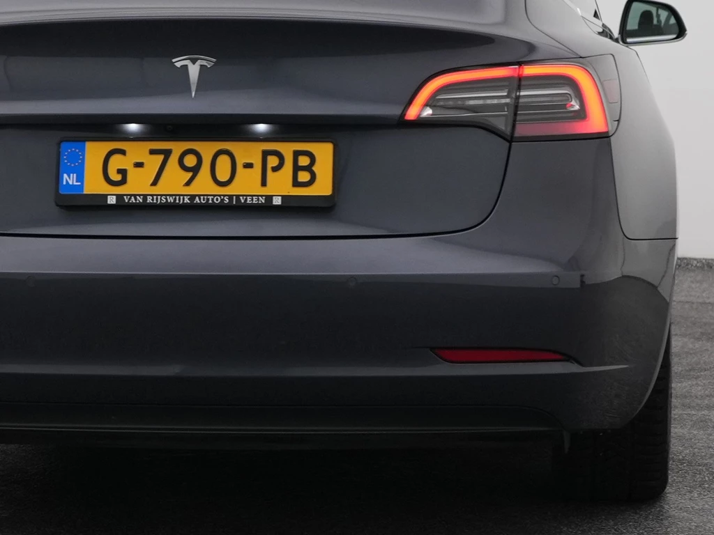 Tesla Model 3 – foto 8