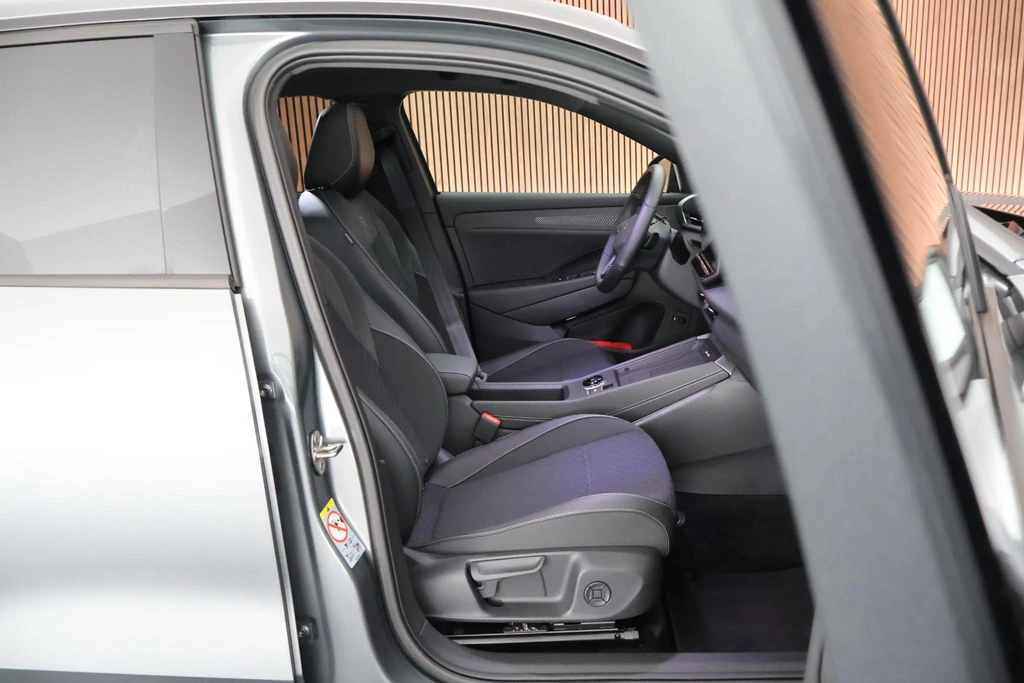 Volkswagen T-Roc – foto 14
