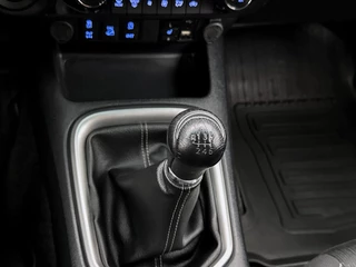 Toyota Hilux – thumbnail 26