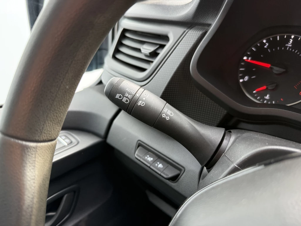 Renault Trafic – foto 26