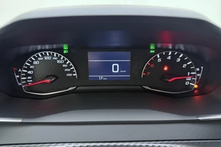 Peugeot 208 – thumbnail 18