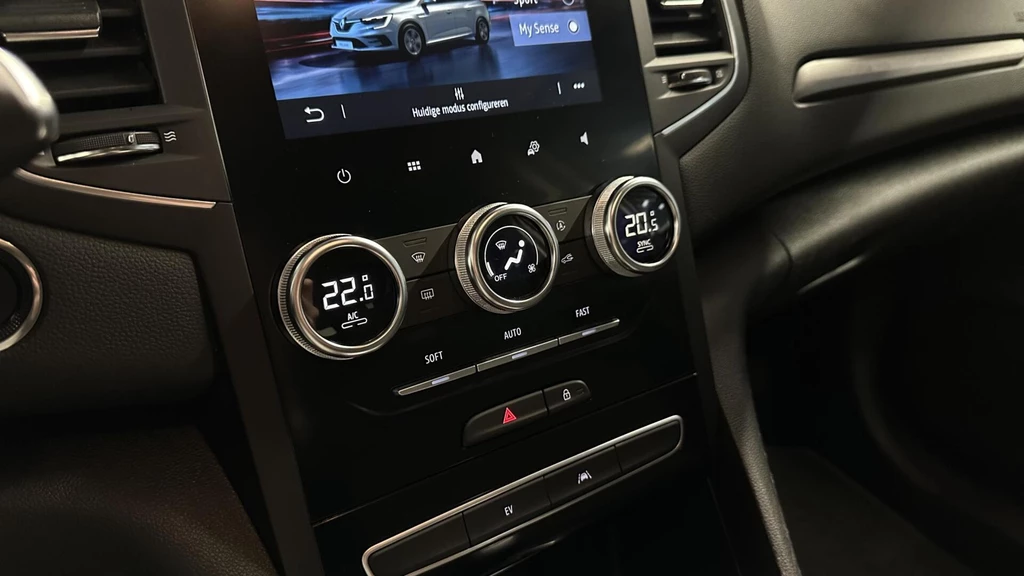 Renault Megane E-Tech – foto 40