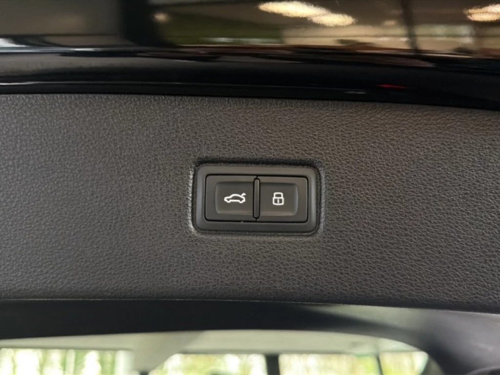 Audi Q7 – foto 11