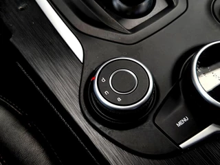 Alfa Romeo Giulia – thumbnail 42