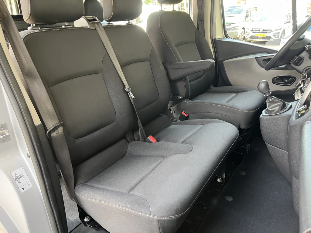 Renault Trafic – foto 12