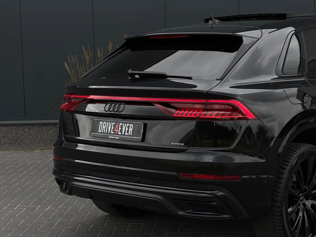 Audi Q8 – foto 11