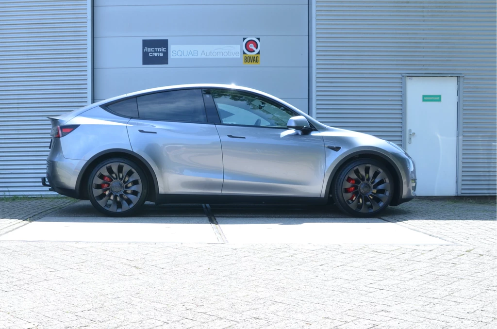 Tesla Model Y – foto 4