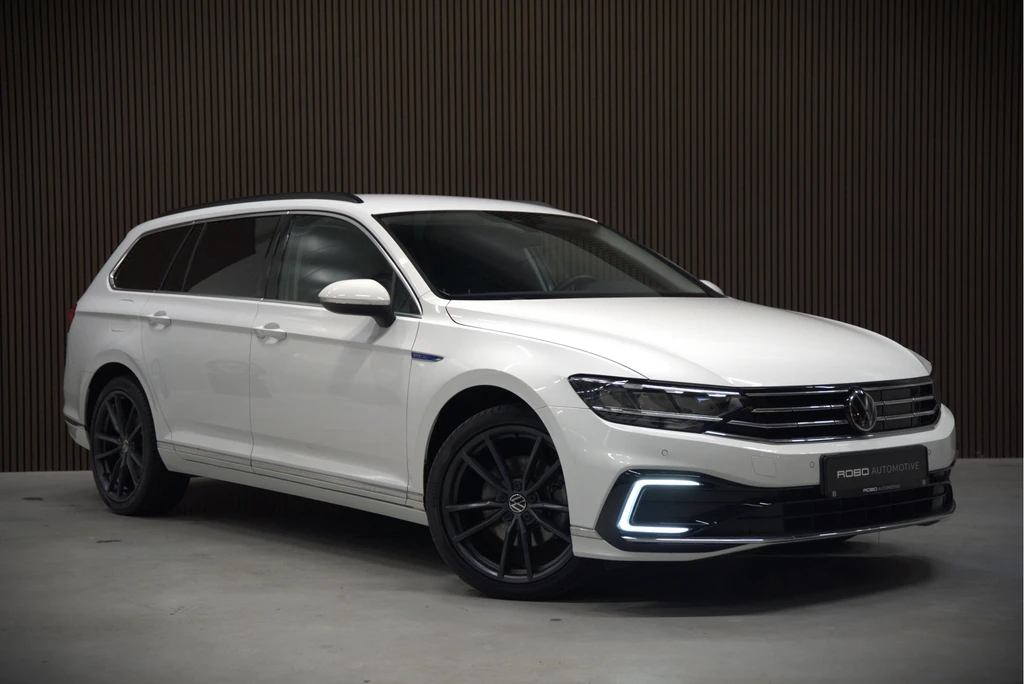 Volkswagen Passat – foto 11