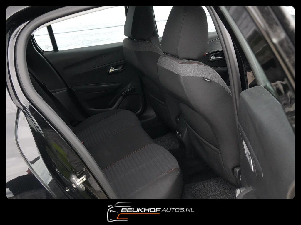 Peugeot e-208 – foto 22