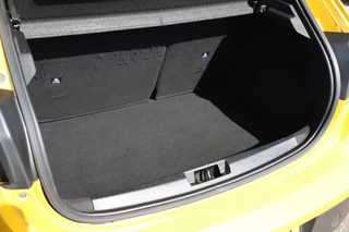 Peugeot 208 – thumbnail 8