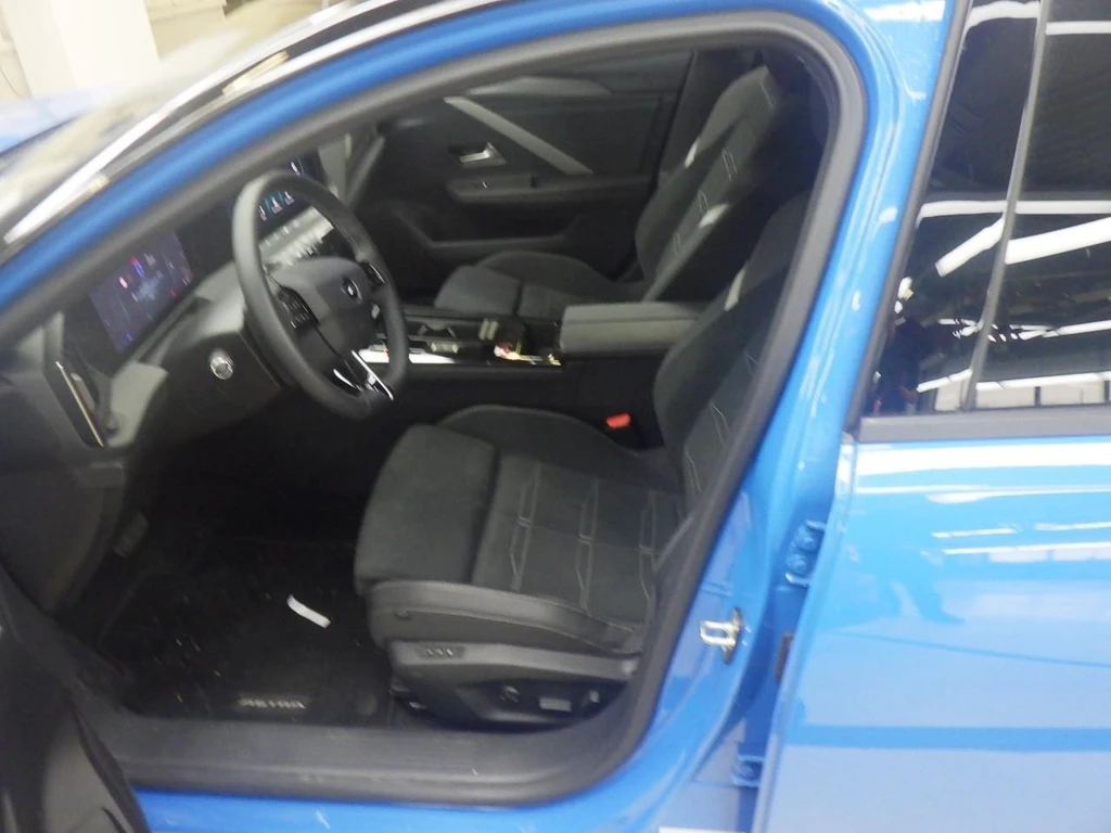Opel Astra – foto 9