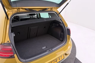 Volkswagen Golf – thumbnail 38