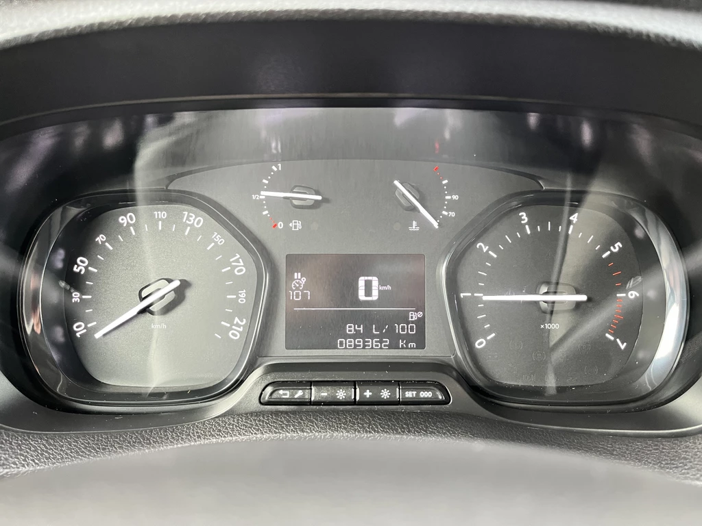 Peugeot Traveller – foto 18