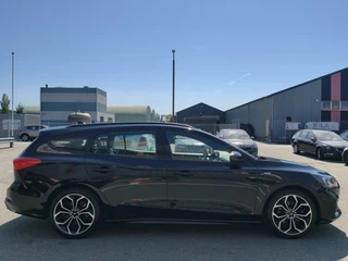 Ford Focus – thumbnail 6