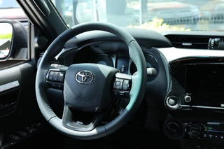 Toyota Hilux – thumbnail 12