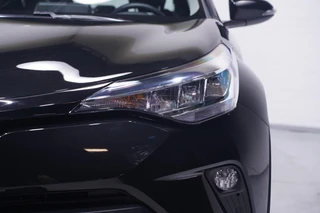 Toyota C-HR – thumbnail 12