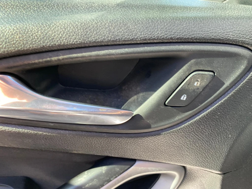 Opel Astra – foto 12