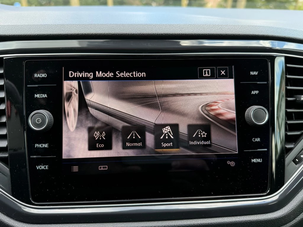 Volkswagen T-Roc – foto 32