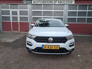 Volkswagen T-Roc – thumbnail 4