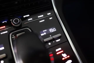 Porsche Panamera – thumbnail 51