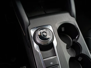 Ford Kuga – thumbnail 30