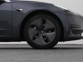 Tesla Model 3 – thumbnail 43