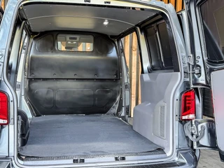 Volkswagen Transporter – thumbnail 45