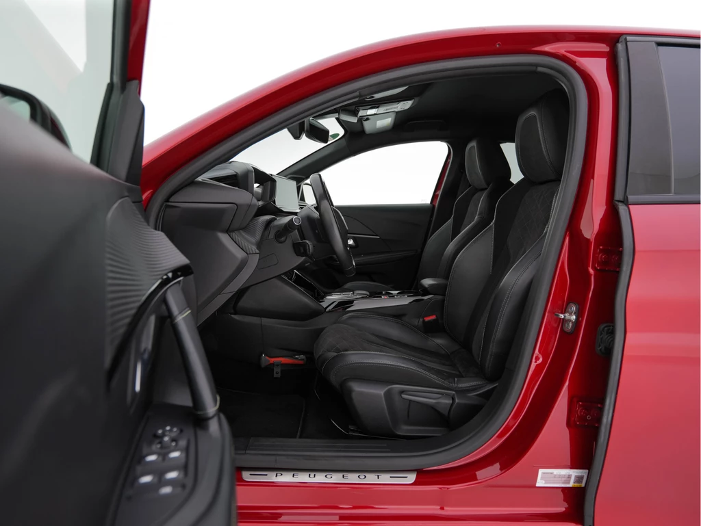 Peugeot e-208 – foto 8