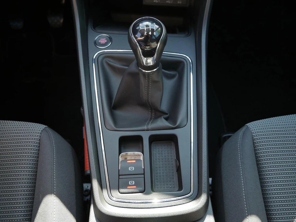 SEAT Leon – foto 25