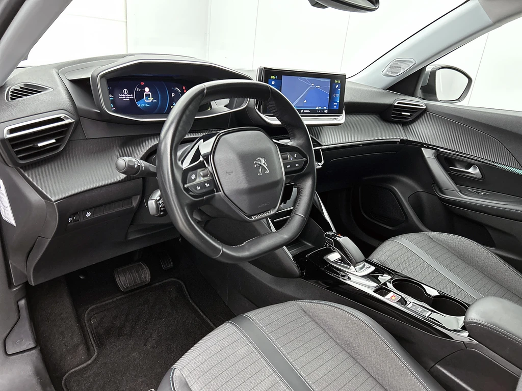 Peugeot e-2008 – foto 18