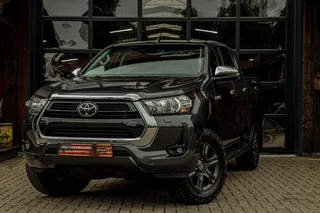 Toyota Hilux – thumbnail 1